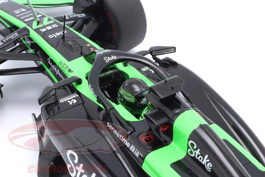 Valtteri Bottas KICK Sauber C44 #77 Japan GP Formula 1 2024 1:18 Solido