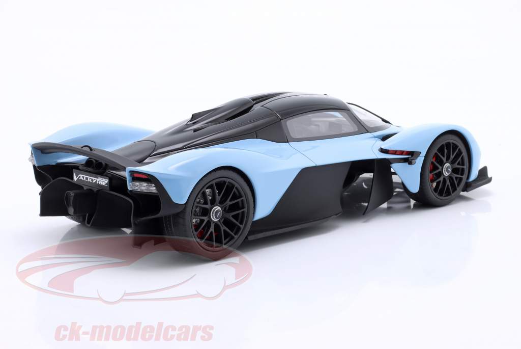 Aston Martin Valkyrie Ano de construção 2023 azul 1:18 GT-Spirit