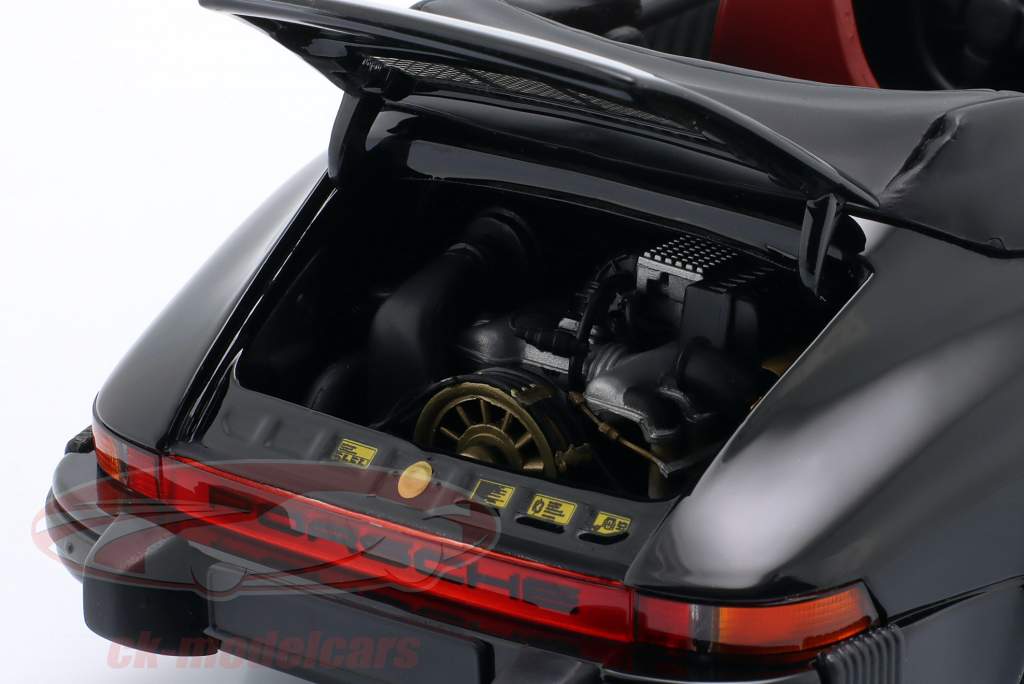 Porsche 911 Carrera 3.2 カブリオレ 建設年 1983 黒 1:18 Minichamps