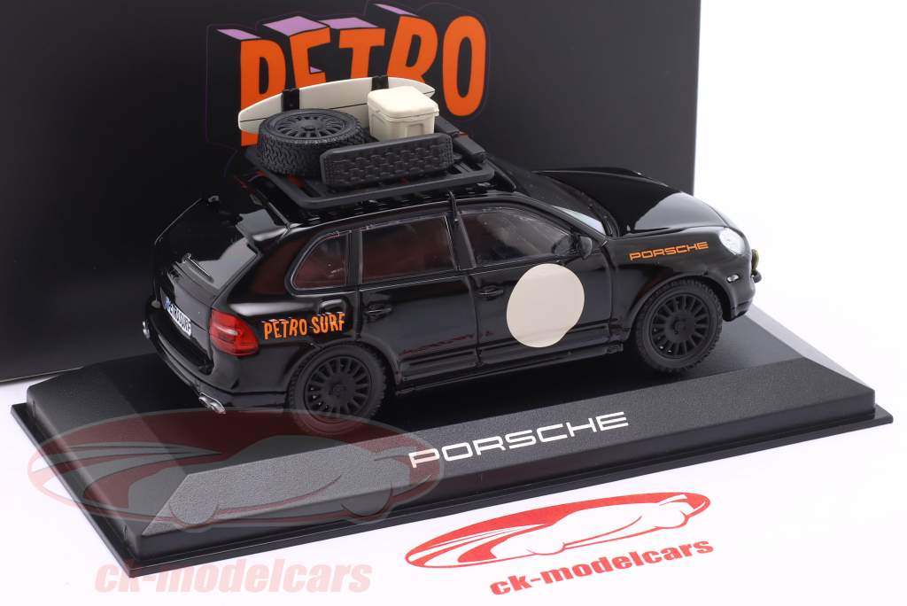 Porsche Cayenne GTS (E1) Petro Surf sort 1:43 Minichamps