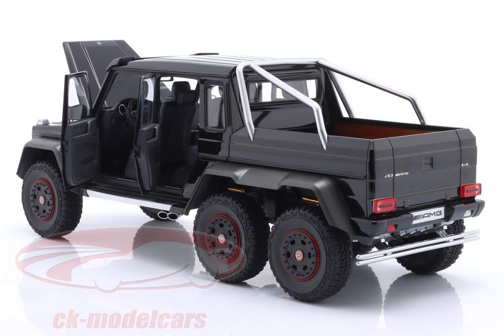 Mercedes-Benz G63 AMG 6x6 Baujahr 2013 schwarz glänzend 1:18 AUTOart