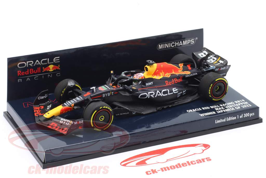 M. Verstappen Red Bull RB19 #1 gagnant japonais GP formule 1 Champion du monde 2023 1:43 Minichamps