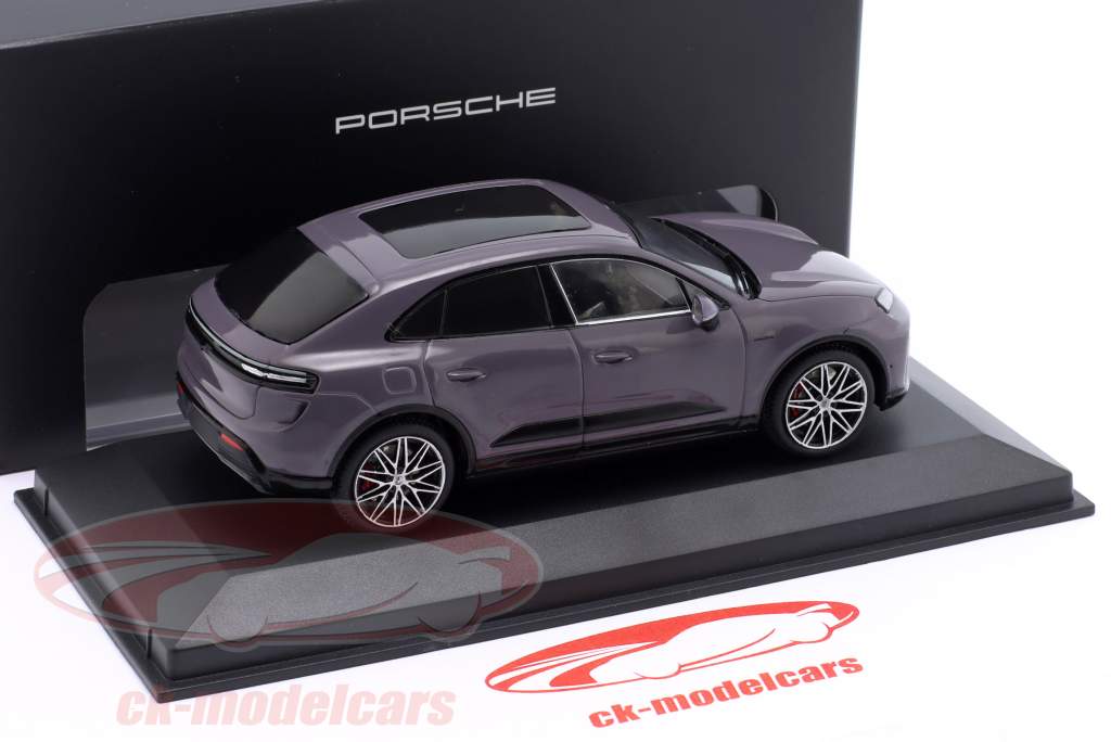 1/43 Porsche Macan turbo ミニカー チョークグレー 1/43 Minichamps Porsche Macan Turbo (Chalk Grey) Car Model
