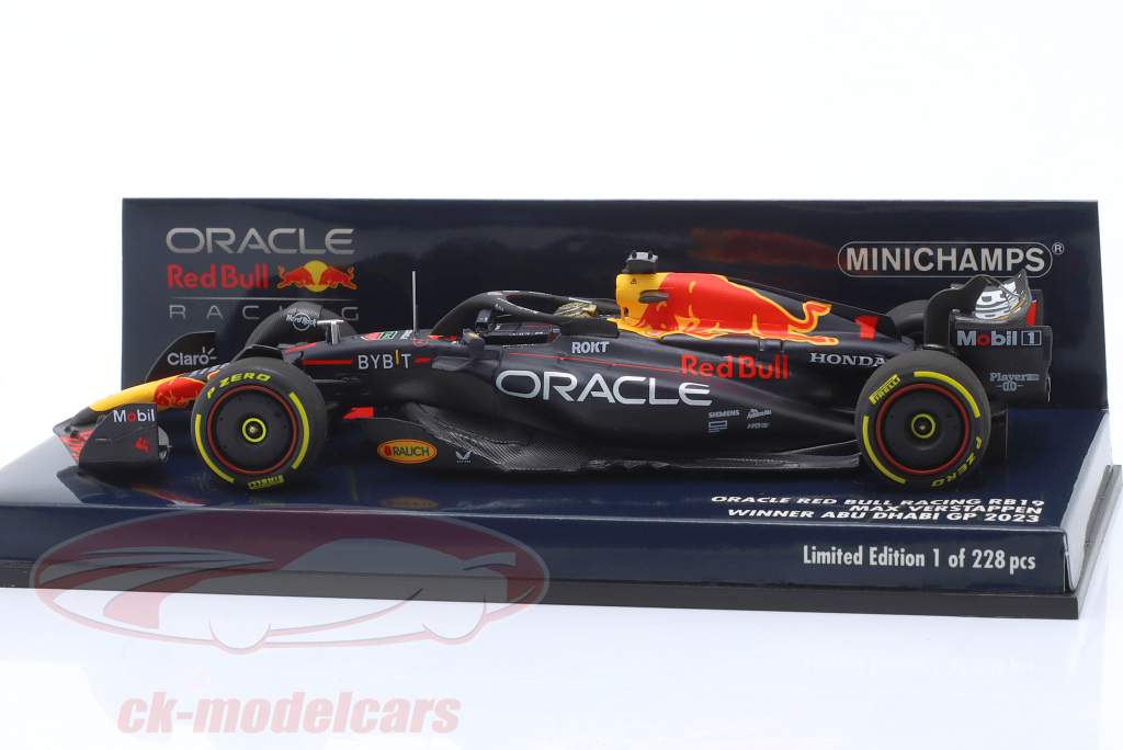 Max Verstappen Red Bull RB19 #1 vincitore Abu Dhabi GP formula 1 Campione del mondo 2023 1:43 Minichamps