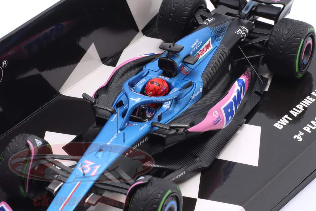 ミニカー　1/43 Alpine A521 #31 Alpine F1 Team Winner Hungarian GP 2021 Esteban Ocon With Pit Board [S7684] Minichamps 1:43 Esteban Ocon Alpine A523 #31 Bahrain GP