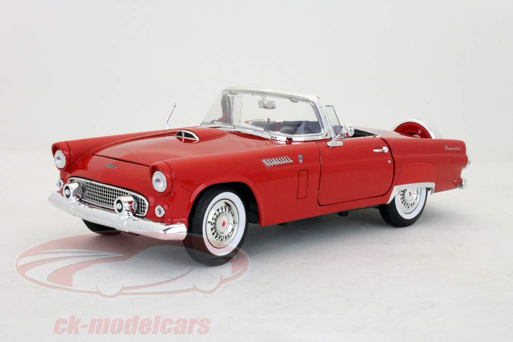 Ford Thunderbird Cabriolet År 1956 rød 1:18 MotorMax