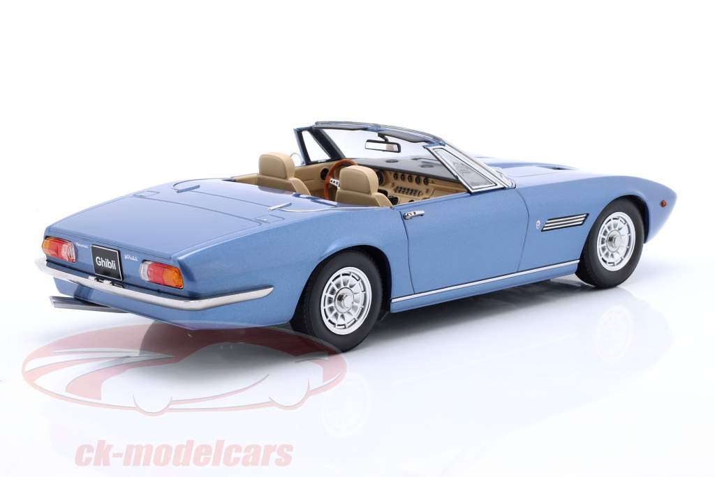 Maserati Ghibli Spider ano de construção 1970 azul claro metálico 1:18 KK-Scale