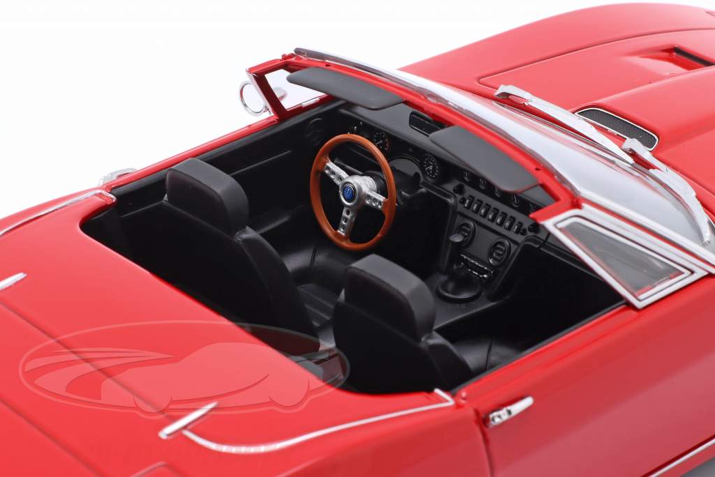 Maserati Ghibli Spider bouwjaar 1970 rood 1:18 KK-Scale