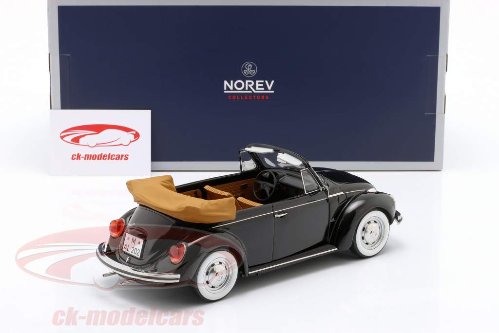 Volkswagen VW 1303 Cabriolet byggeår 1973 sort 1:18 Norev