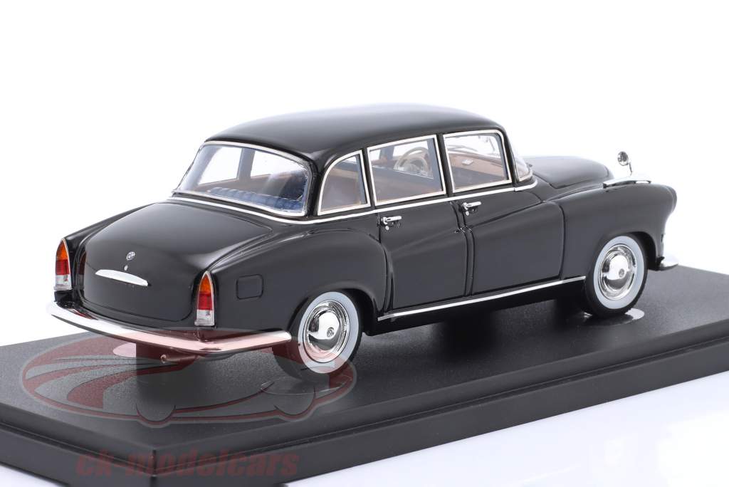 BMW 505 Pullman Ghia Aigle год постройки 1955 черный 1:43 AutoCult