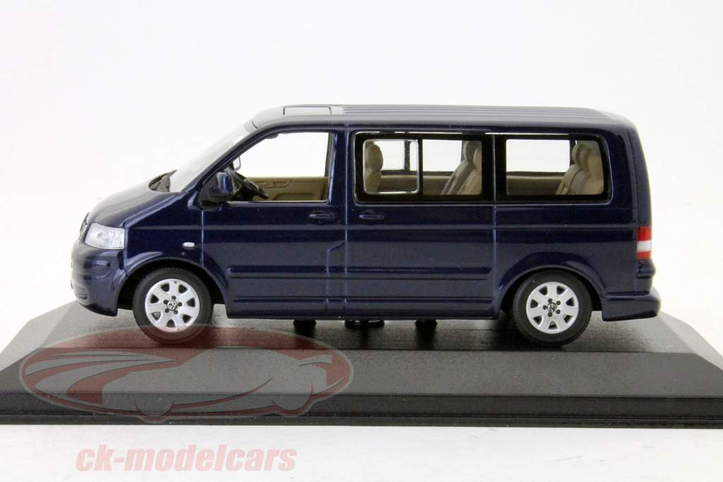 VW Volkswagen Multivan T5 shadow blue  1:43 Minichamps