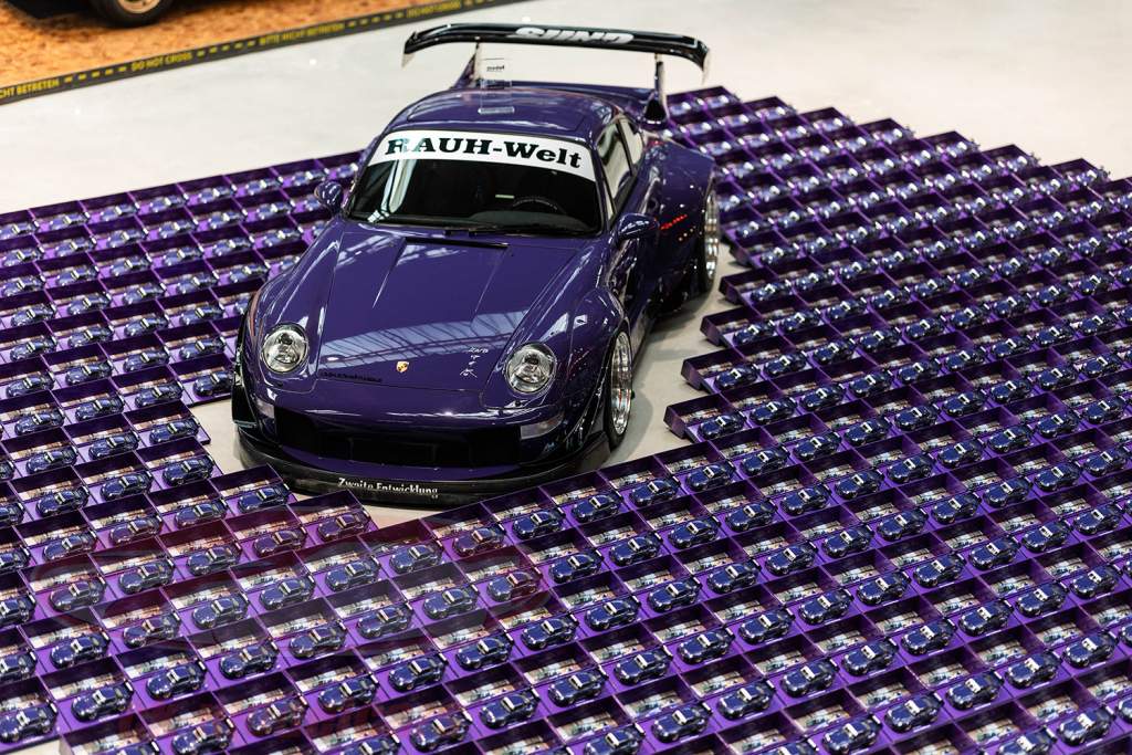 Porsche 911 (993) RWB Rauh-Welt Furusato Sidney Hoffmann Signature Edition 1:18 WERK83