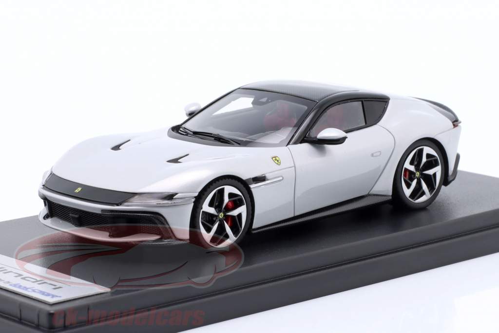 Ferrari 12 Cilindri year 2024 arctic white 1:43 LookSmart