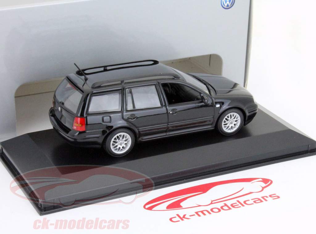 大众大众高尔夫Variant类型的黑/黑1:43 MINICHAMPS