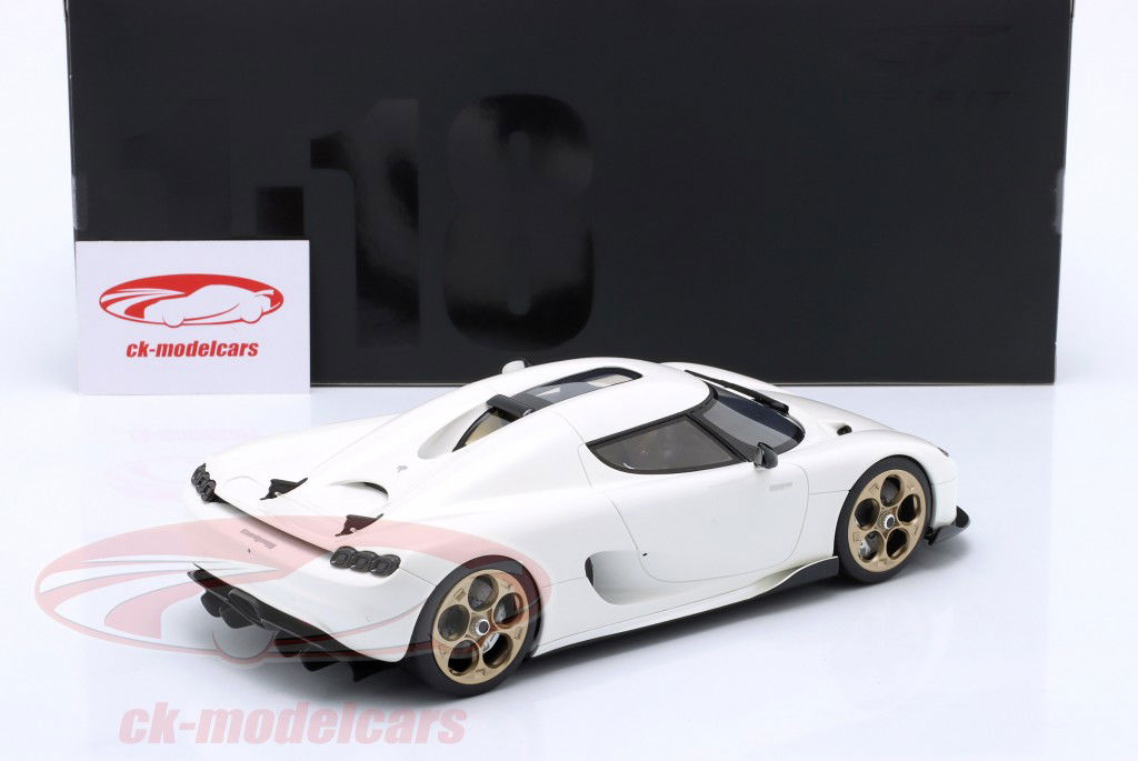 Koenigsegg CC850 year 2024 white 1:18 GT-Spirit