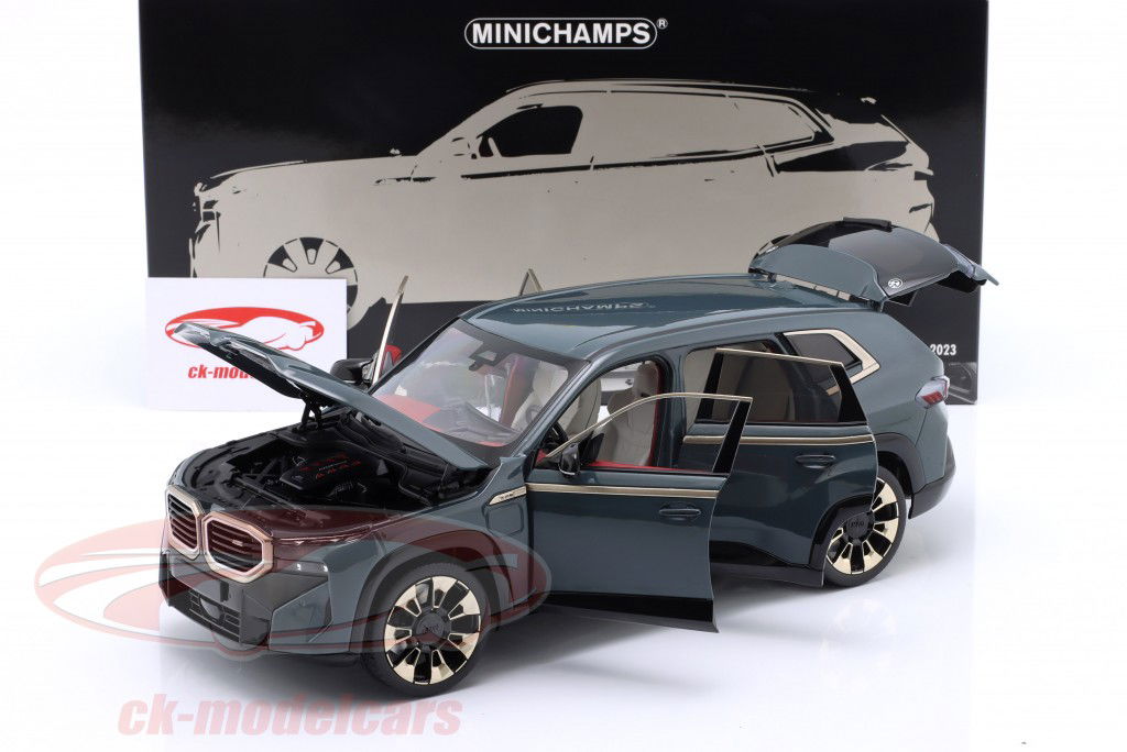 Minichamps 1:18 BMW XM (G09) SUV year 2023 green metallic