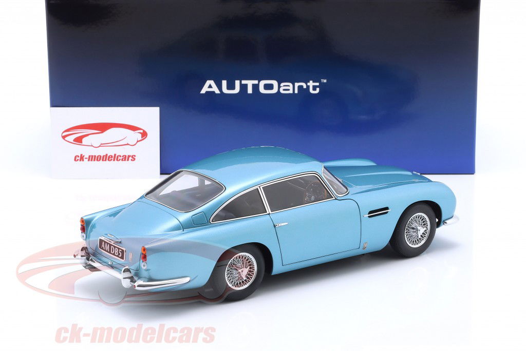 Aston Martin DB5 Année de construction 1964 Caraïbes bleu perle 1:18 AUTOart