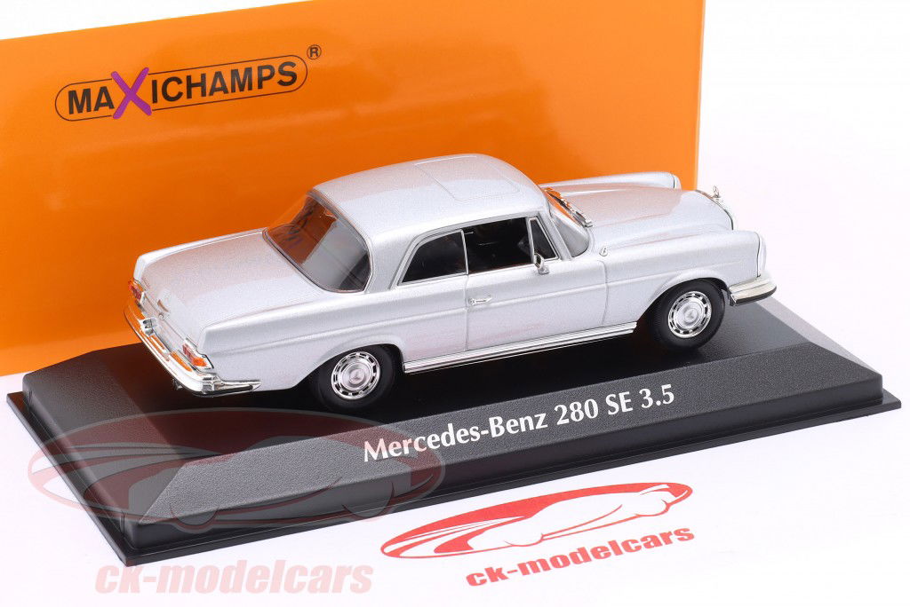 Mercedes-Benz 280 SE 3.5 Coupe (W111) Année de construction 1970 argent 1:43 Minichamps