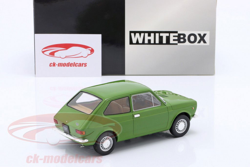 Fiat 127 Année de construction 1971 vert 1:24 WhiteBox