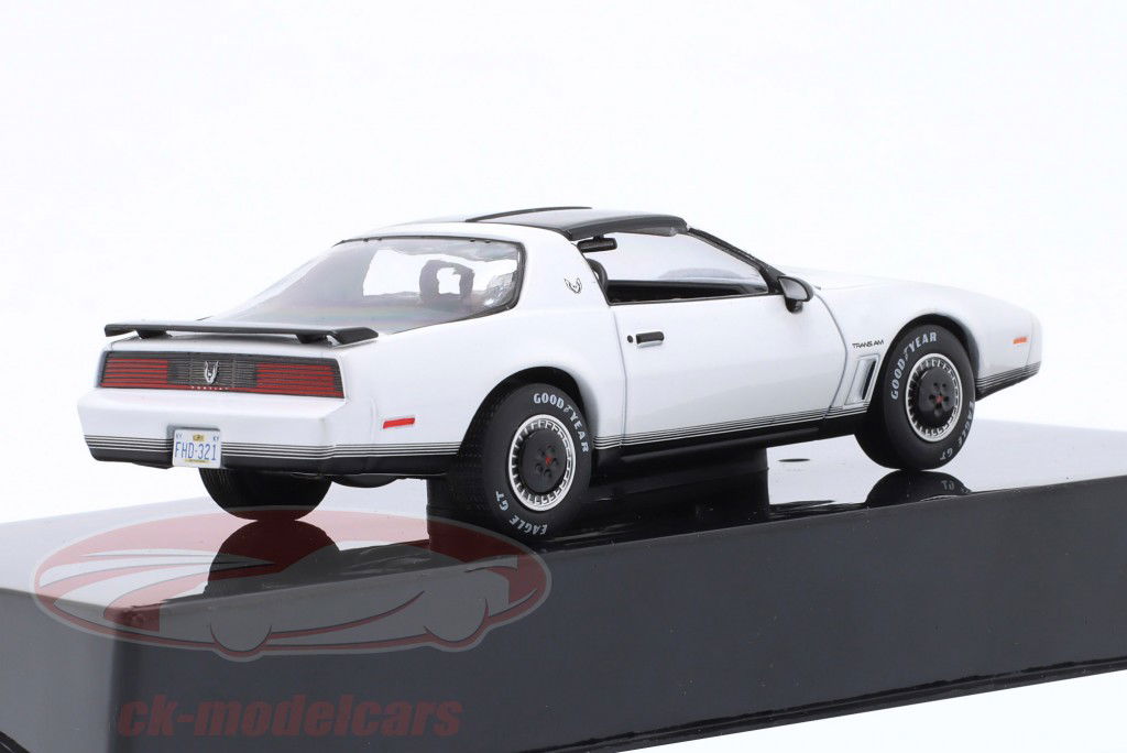 Pontiac Firebird Byggeår 1982 hvid 1:43 Ixo