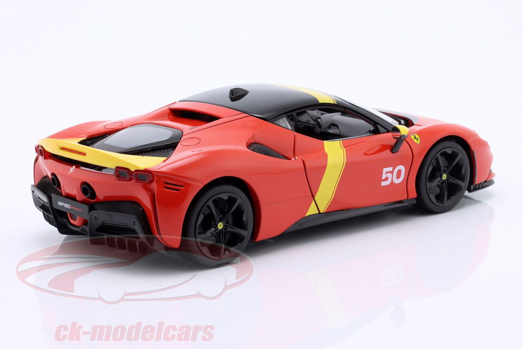 Ferrari SF90 Stradale #50 "Assetto Fiorano" rosso 1:18 Bburago