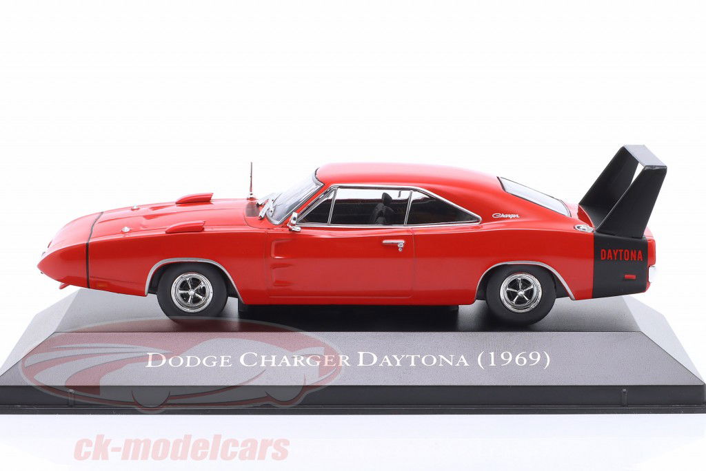 Dodge Charger Daytona Year 1969 red 1:43 Altaya