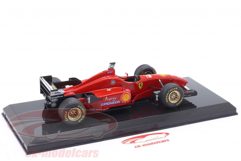 Premium Collectibles 1:24 ミハエル シューマッハ フェラーリ
