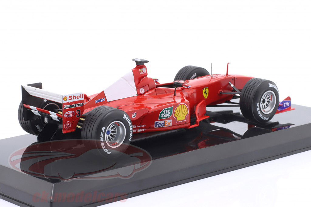 Premium Collectibles 1:24 Michael Schumacher Ferrari F1-2000