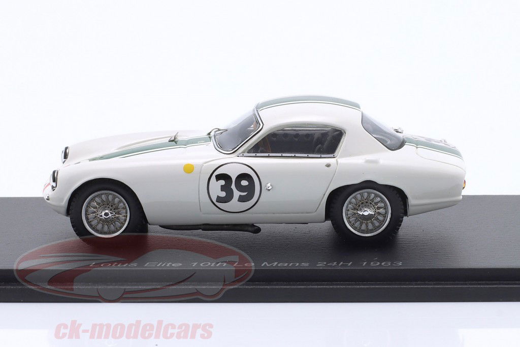 Lotus Elite #39 vinder GT1.3 24h LeMans 1963 Fergusson, Wagstaff 1:43 Spark