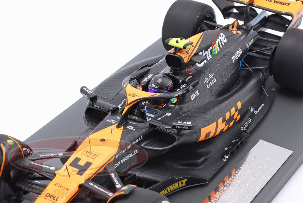 Lando Norris McLaren MCL60 #4 2nd Singapore GP Formula 1 2023 1:18 Minichamps
