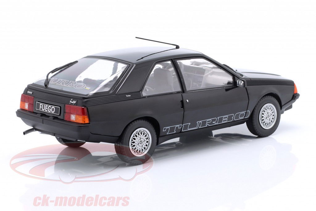 Renault Fuego Turbo Année de construction 1980 noir 1:18 Solido