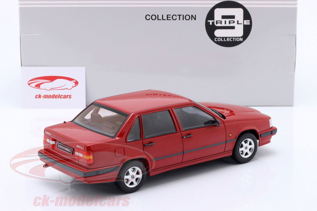 Volvo 850 Año de construcción 1993 señal rojo 1:18 Triple9