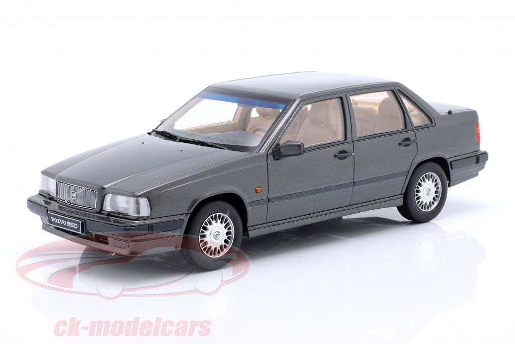 Volvo 850 Year 1993 dark grey metallic 1:18 Triple9