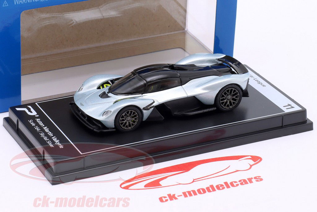 Aston Martin Valkyrie prata 1:64 Kinsmart