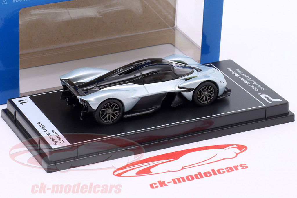 Aston Martin Valkyrie silver 1:64 Kinsmart