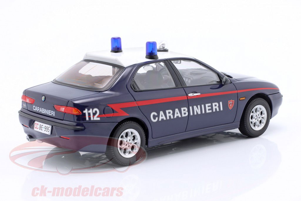 Alfa Romeo 156 Carabinieri Año de construcción 1998 azul oscuro 1:18 Triple9
