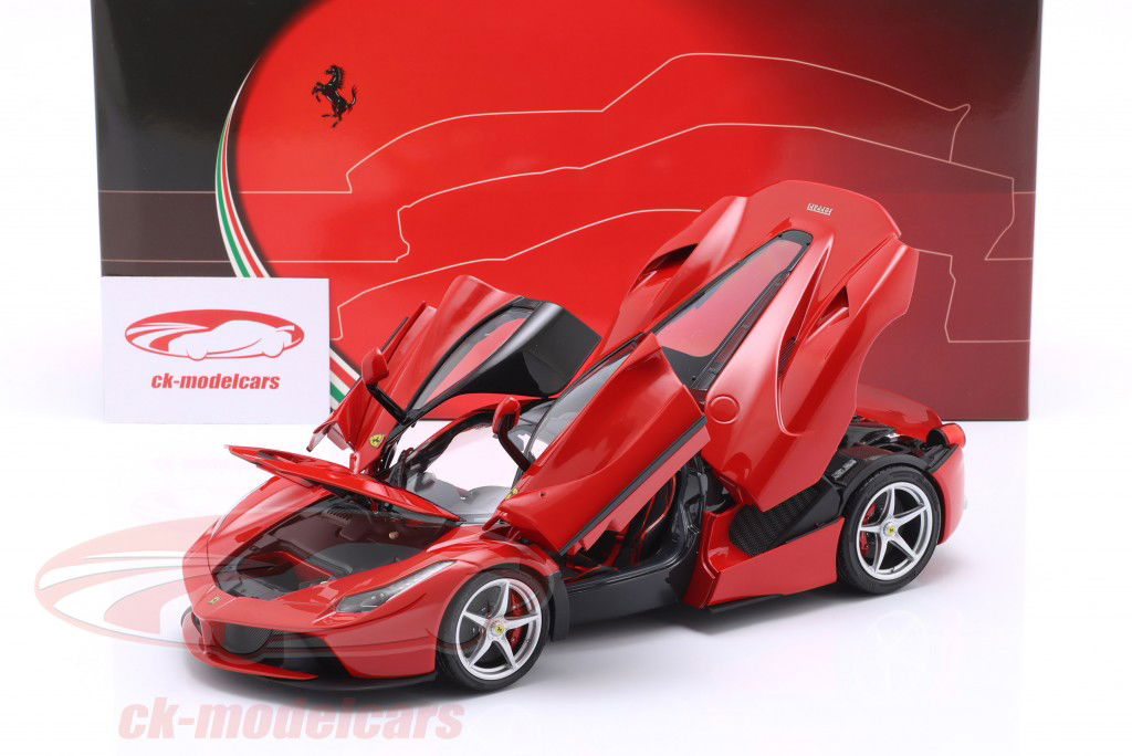 Ferrari LaFerrari corsa red 1:18 BBR