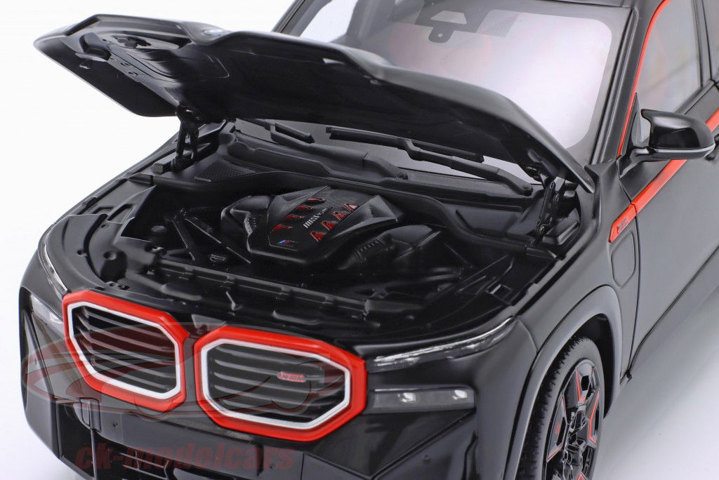 BMW XM (G09) SUV Anno di costruzione 2023 noioso nero / arancia 1:18 Minichamps