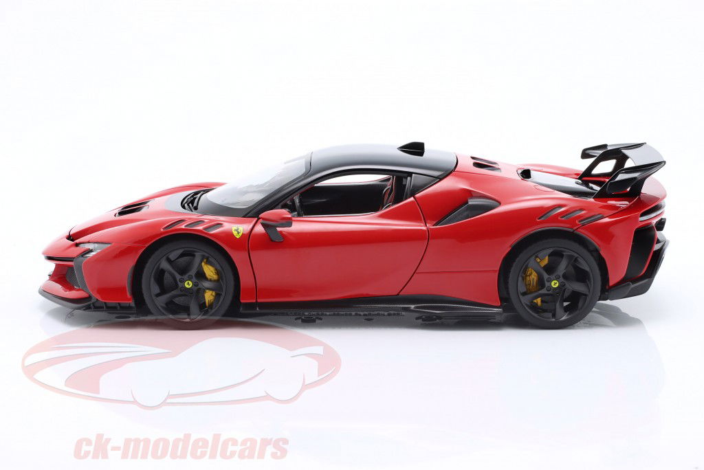 Ferrari SF90XX Stradale Byggeår 2024 rød metallisk 1:18 Bburago