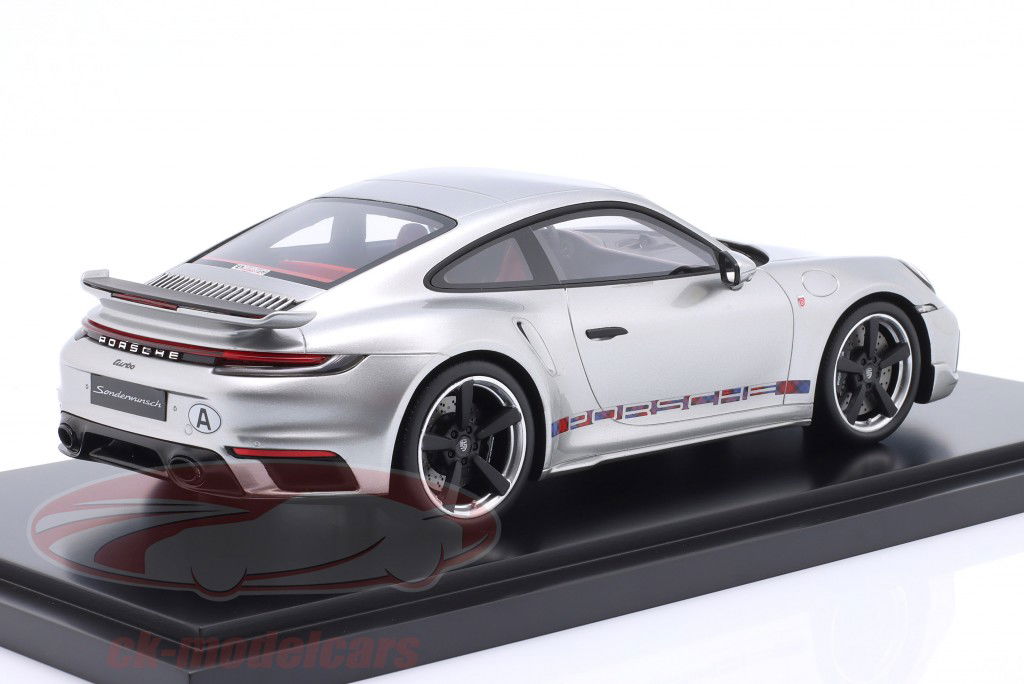 Porsche 911 First Turbo Sonderwunsch Remastered (992) argento 1:18 Spark