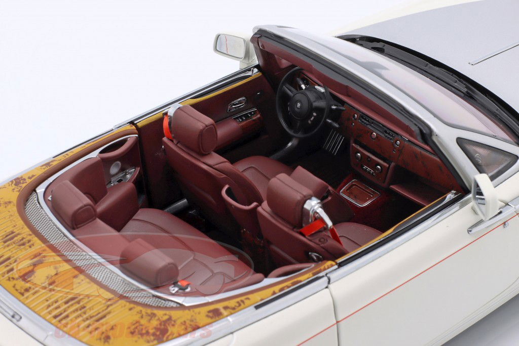 Rolls Royce Phantom Drophead кабриолет 2-дверный 2013 Английский белый 1:18 Kyosho