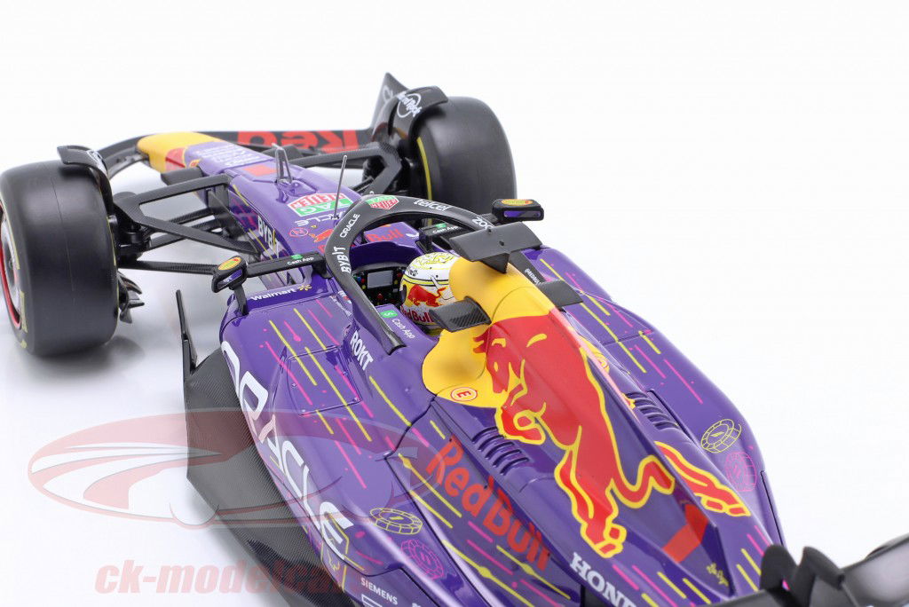 M. Verstappen Red Bull RB19 #1 Winner Las Vegas GP Formula 1 World Champion 2023 1:18 Bburago