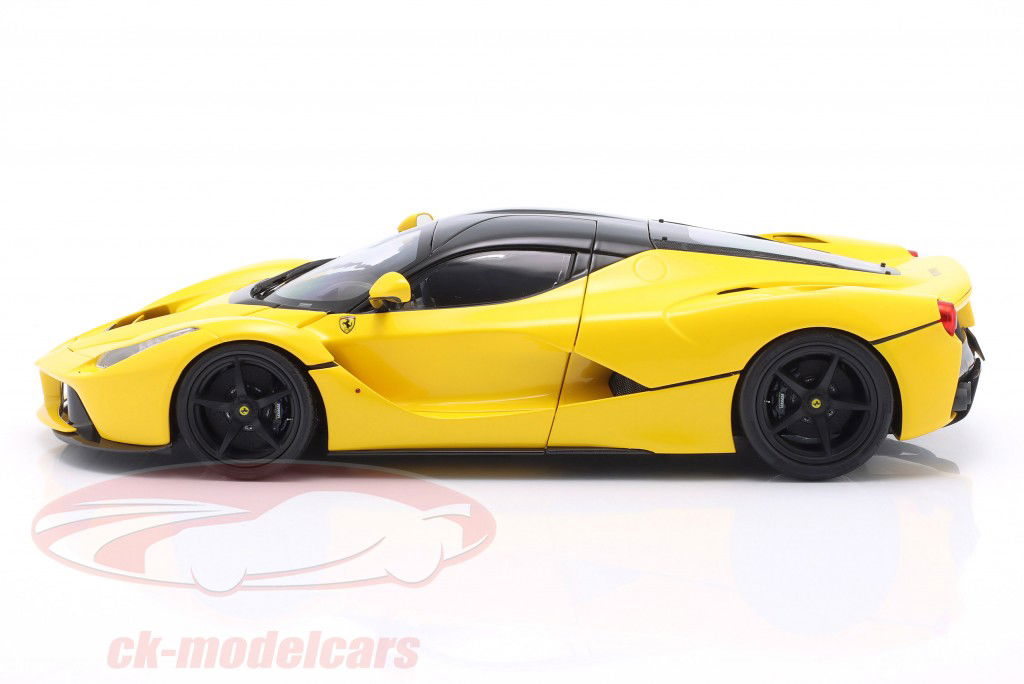 Ferrari LaFerrari желтый 1:18 BBR