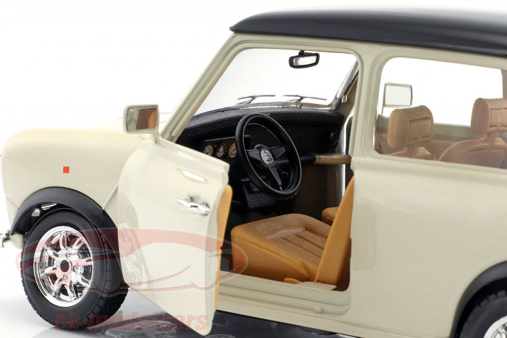 Mini Cooper Baujahr 1969 creme 1:18 Bburago