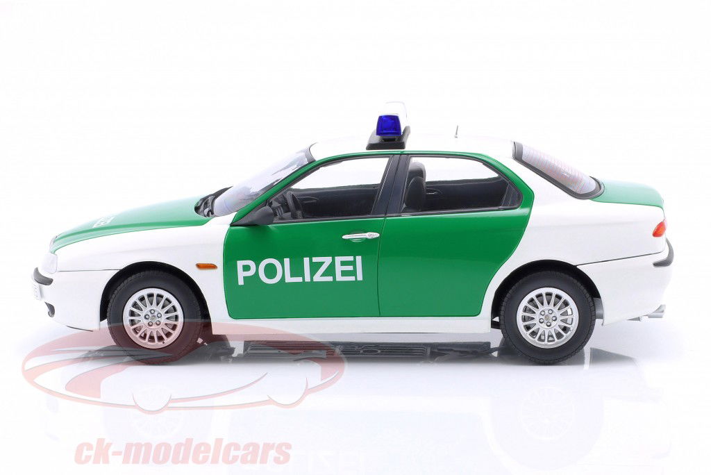 Alfa Romeo 156 polícia Alemanha Ano de construção 1998 branco, verde 1:18 Triple9