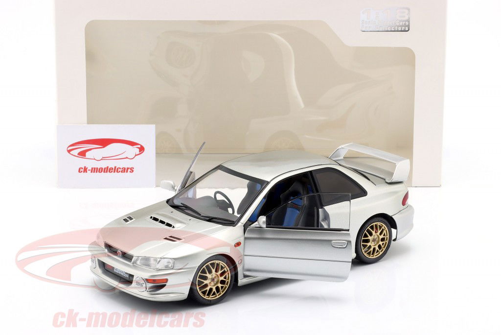 Subaru Impreza 22B Anno di costruzione 1998 argento 1:18 Solido