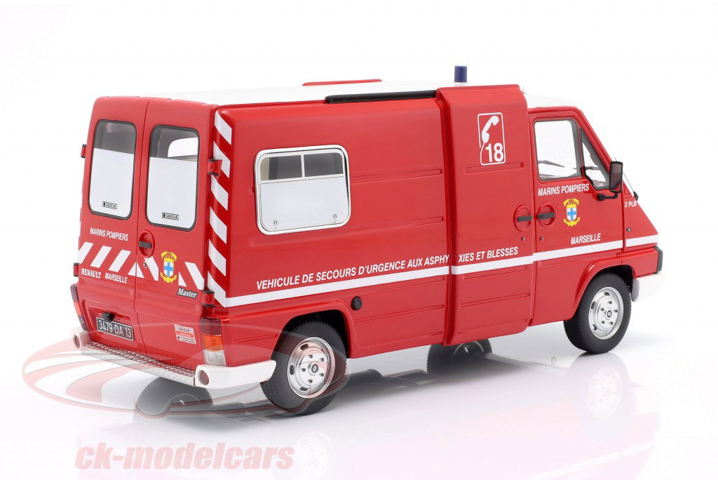 Renault Master T30 VSAB Pompiers Marseille 1980 rouge 1:18 OttOmobile