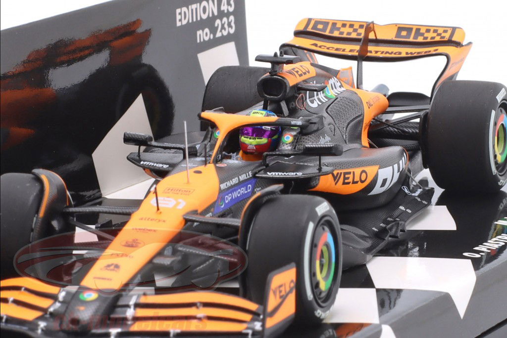 Oscar Piastri McLaren MCL38 #81 4. Emilia-Romagna GP formel 1 2024 1:43 Minichamps