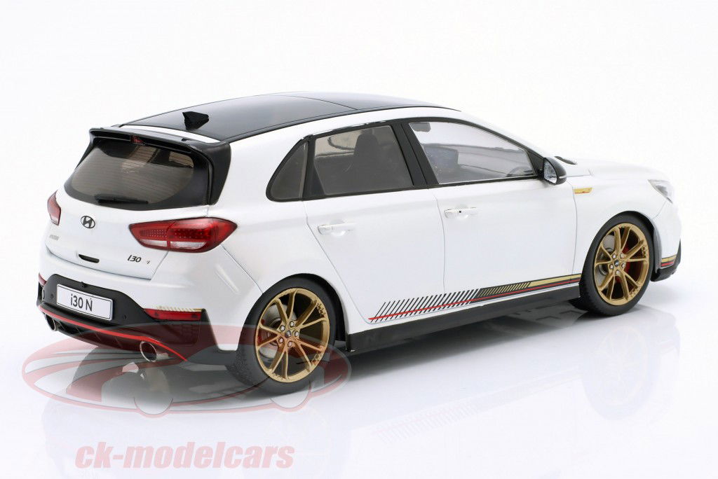 Hyundai i30 N Drive-N Edition Byggeår 2021 Atlas hvid 1:18 ModelCar Group