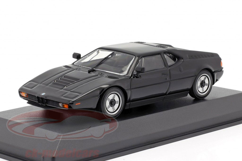 BMW M1 Baujahr 1979 schwarz 1:43 Minichamps